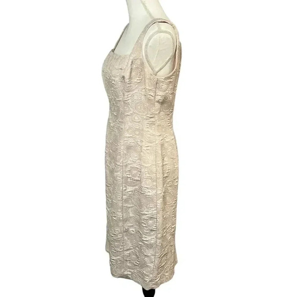 Evan Picone size 12 cream/beige tapestry style with golden sparkle EUC - Picture 3 of 16